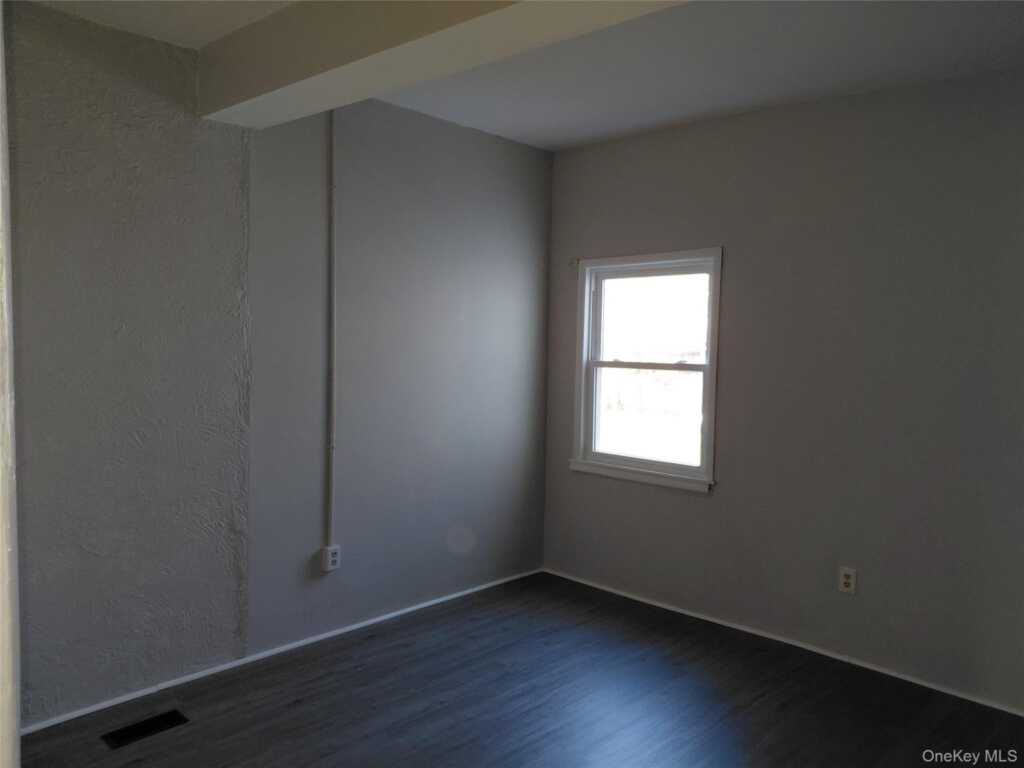 79 Franklin Street, Unit #303, Kingston, NY 12401 - Photo 12 of 16