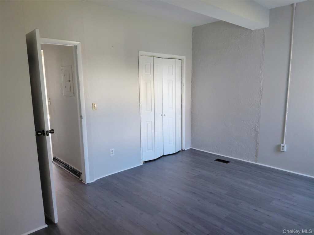 79 Franklin Street, Unit #303, Kingston, NY 12401 - Photo 13 of 16