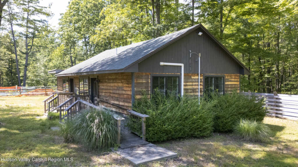 20 Country Club Lane, Woodstock, NY 12498 - Photo 9 of 17