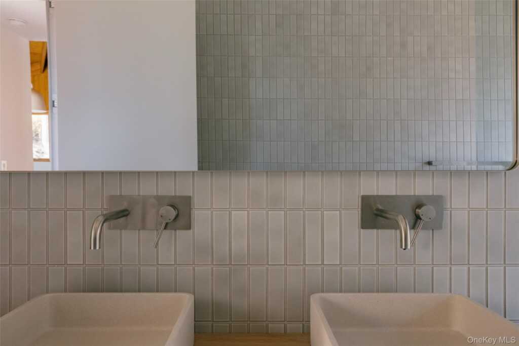 760 Ohayo Mountain Road, Hurley, NY 12433 - Photo 20 of 48