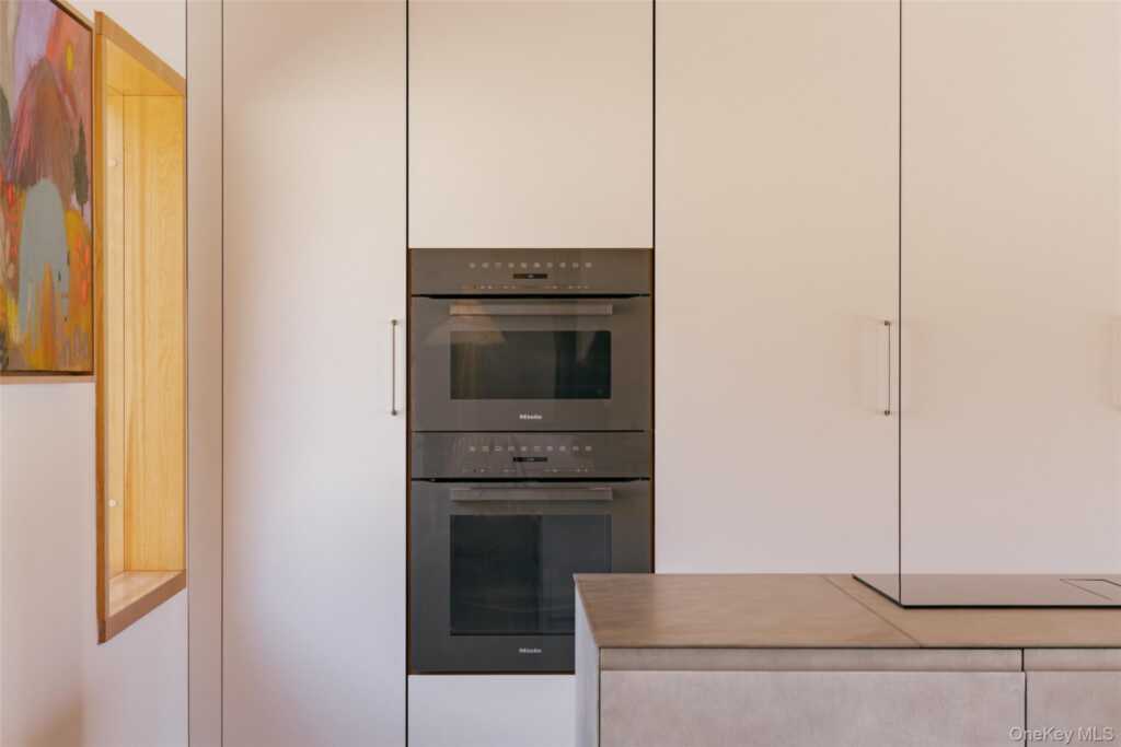 760 Ohayo Mountain Road, Hurley, NY 12433 - Photo 9 of 48