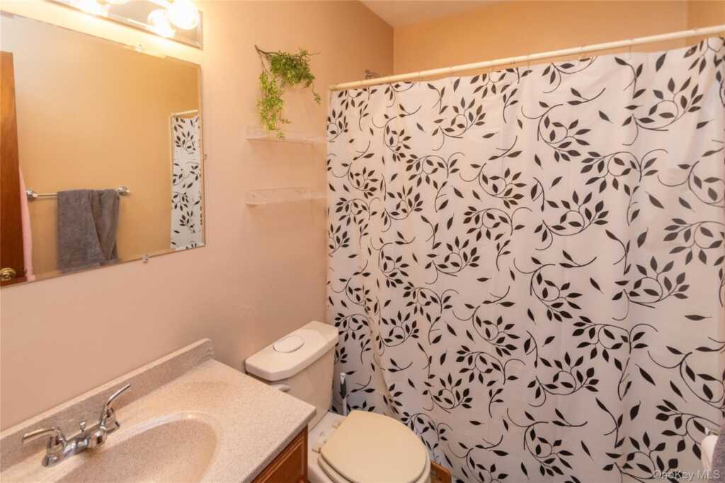 50 Vestal Hills Drive, Kingston, NY 12401 - Photo 12 of 19