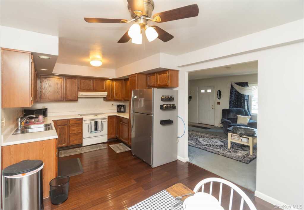 50 Vestal Hills Drive, Kingston, NY 12401 - Photo 6 of 19