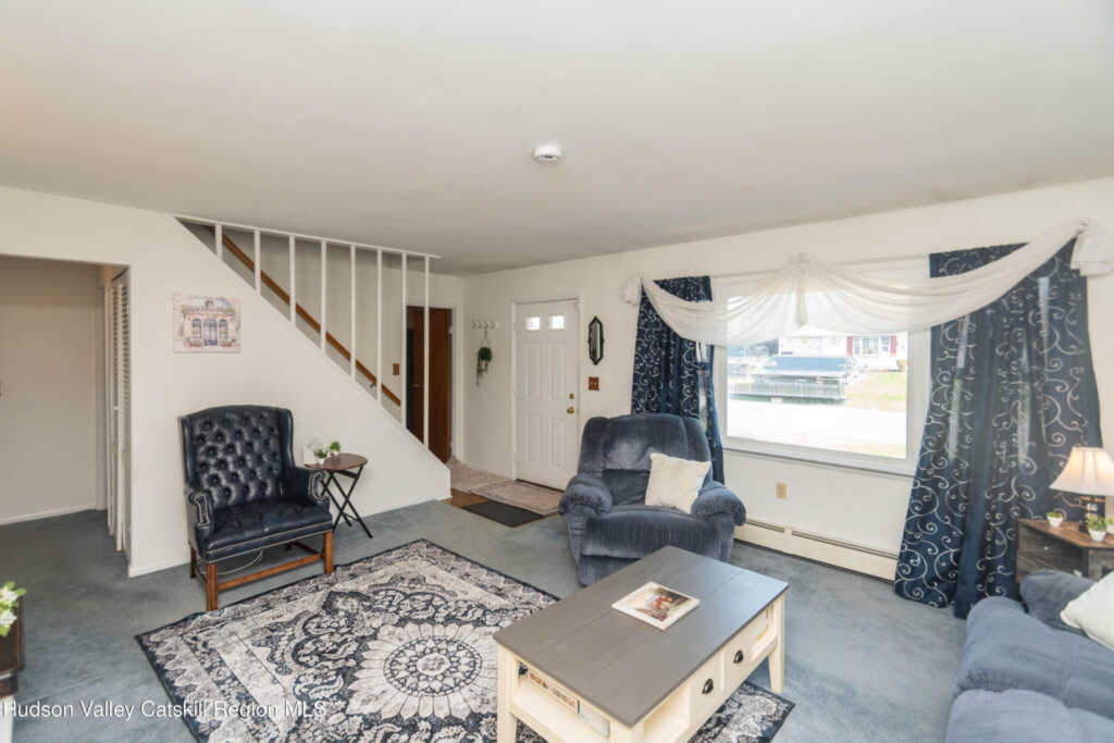 50 Vestal Hills Drive, Kingston, NY 12401 - Photo 2 of 19