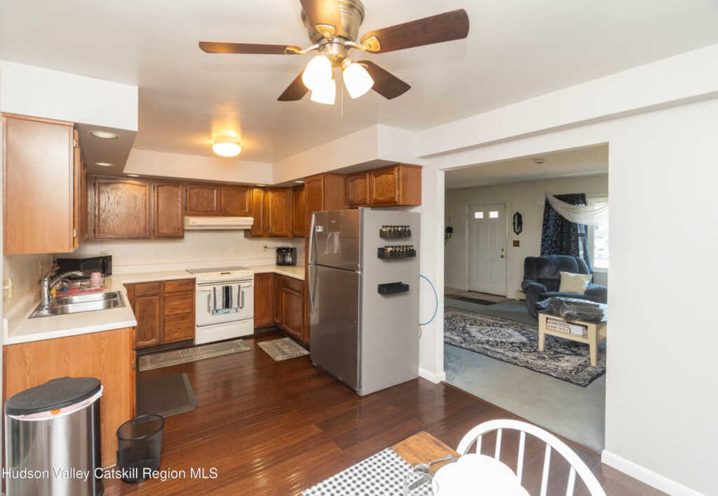 50 Vestal Hills Drive, Kingston, NY 12401 - Photo 6 of 19