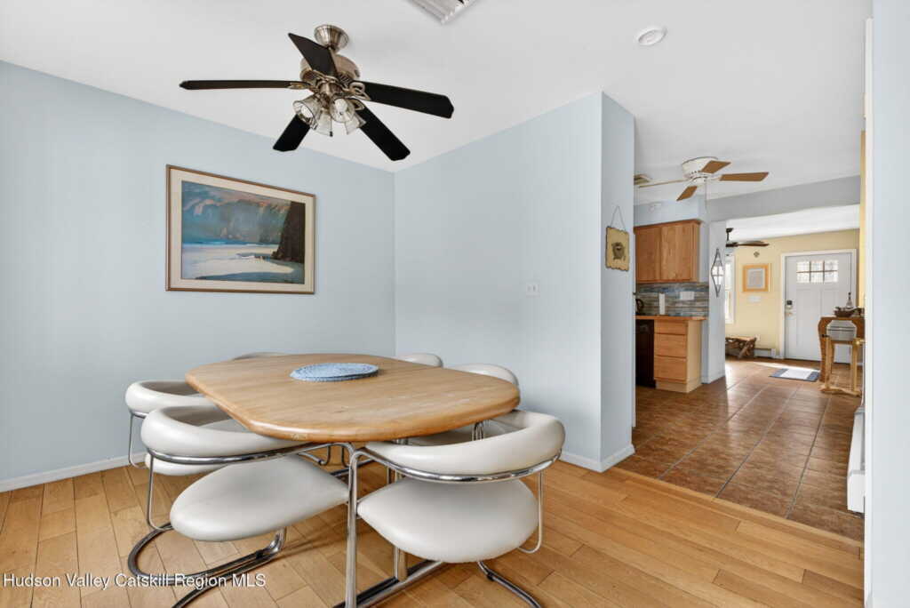 205 Esopus Creek Road, Saugerties, NY 12477 - Photo 13 of 50