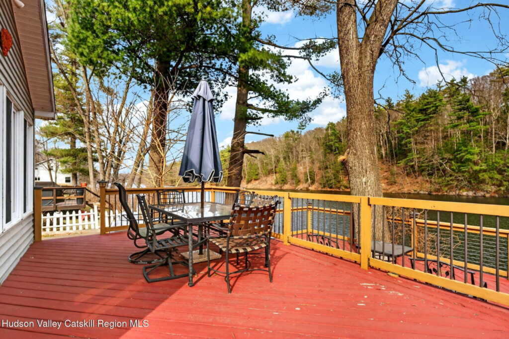 205 Esopus Creek Road, Saugerties, NY 12477 - Photo 31 of 50