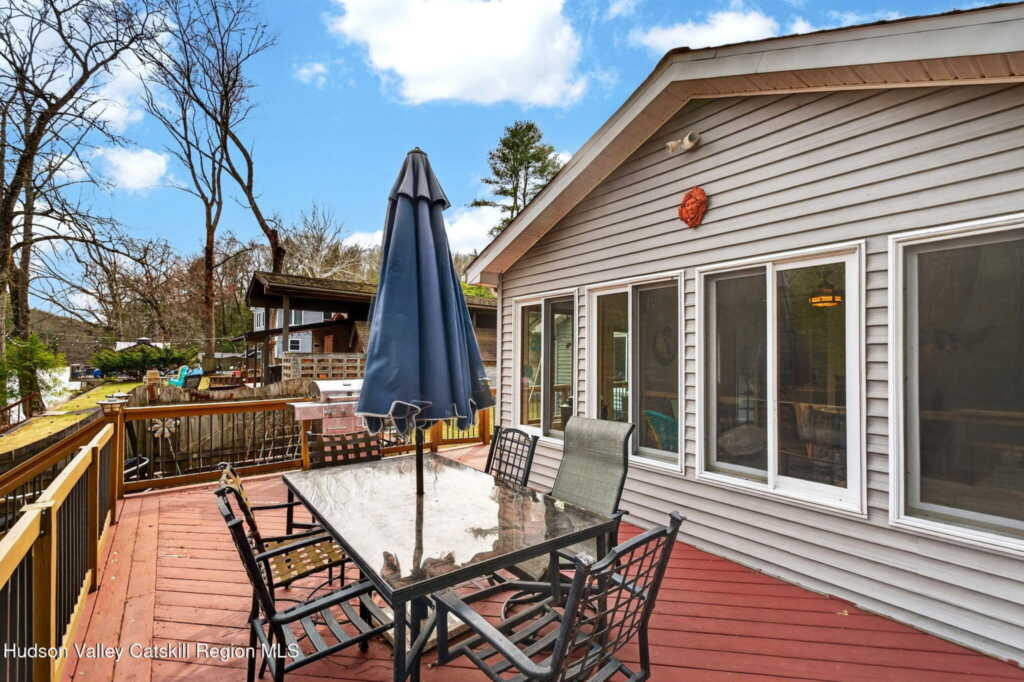 205 Esopus Creek Road, Saugerties, NY 12477 - Photo 32 of 50