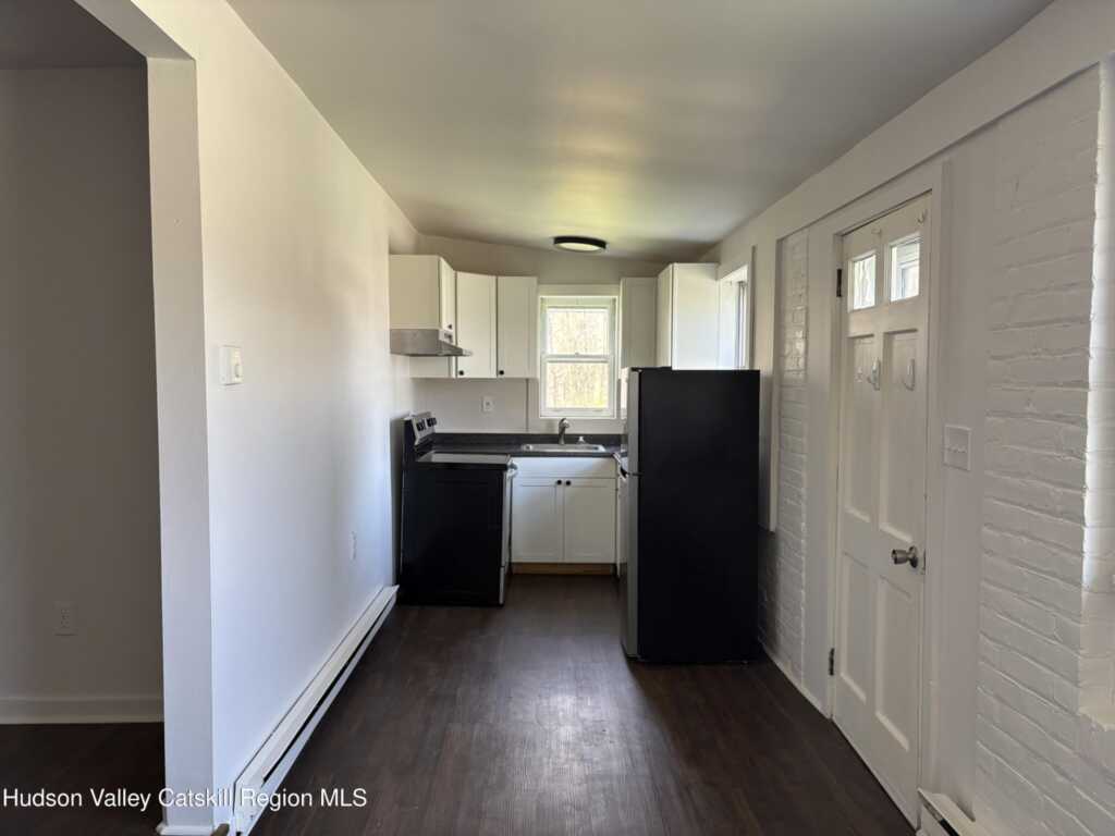 103-105 Flatbush Camp Road, Unit #2, Saugerties, NY 12477 - Photo 3 of 8