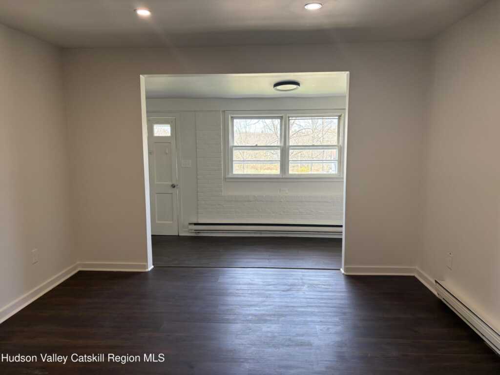 103-105 Flatbush Camp Road, Unit #2, Saugerties, NY 12477 - Photo 5 of 8