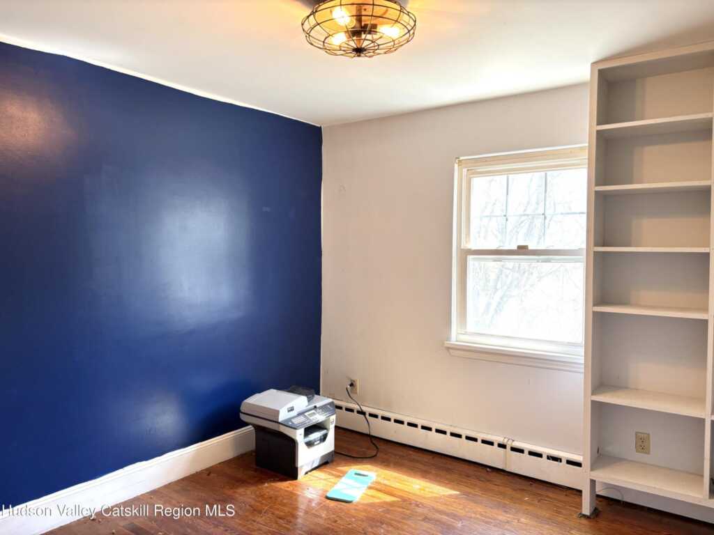 106 Florence Street, Kingston, NY 12401 - Photo 17 of 39