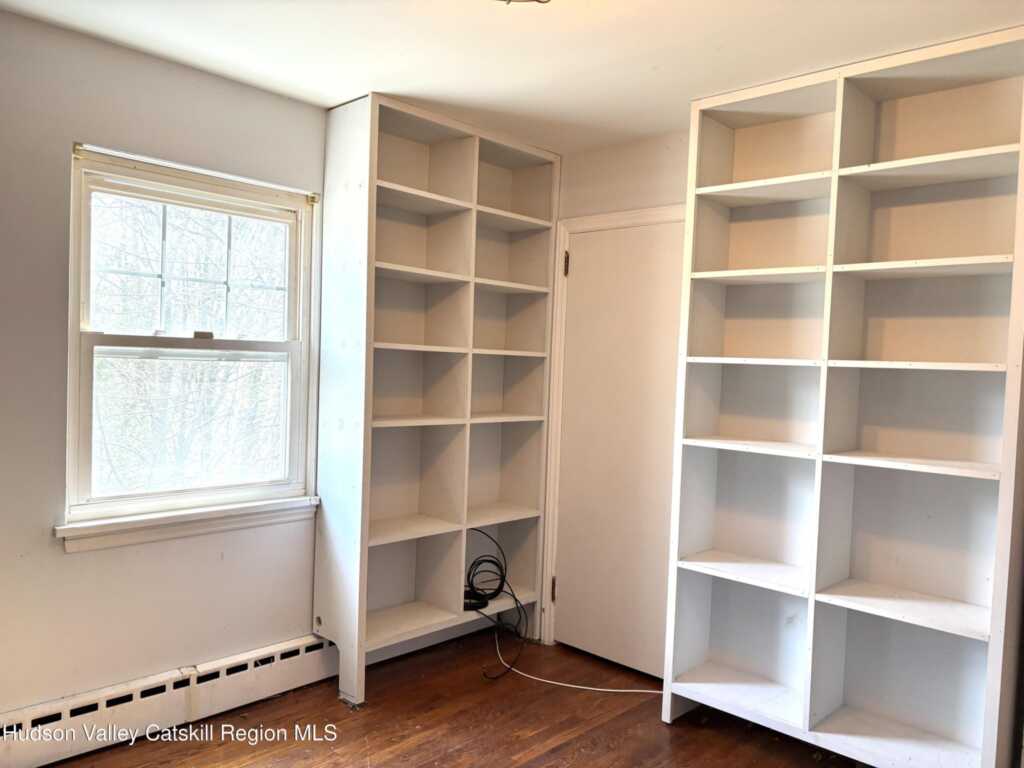 106 Florence Street, Kingston, NY 12401 - Photo 18 of 39