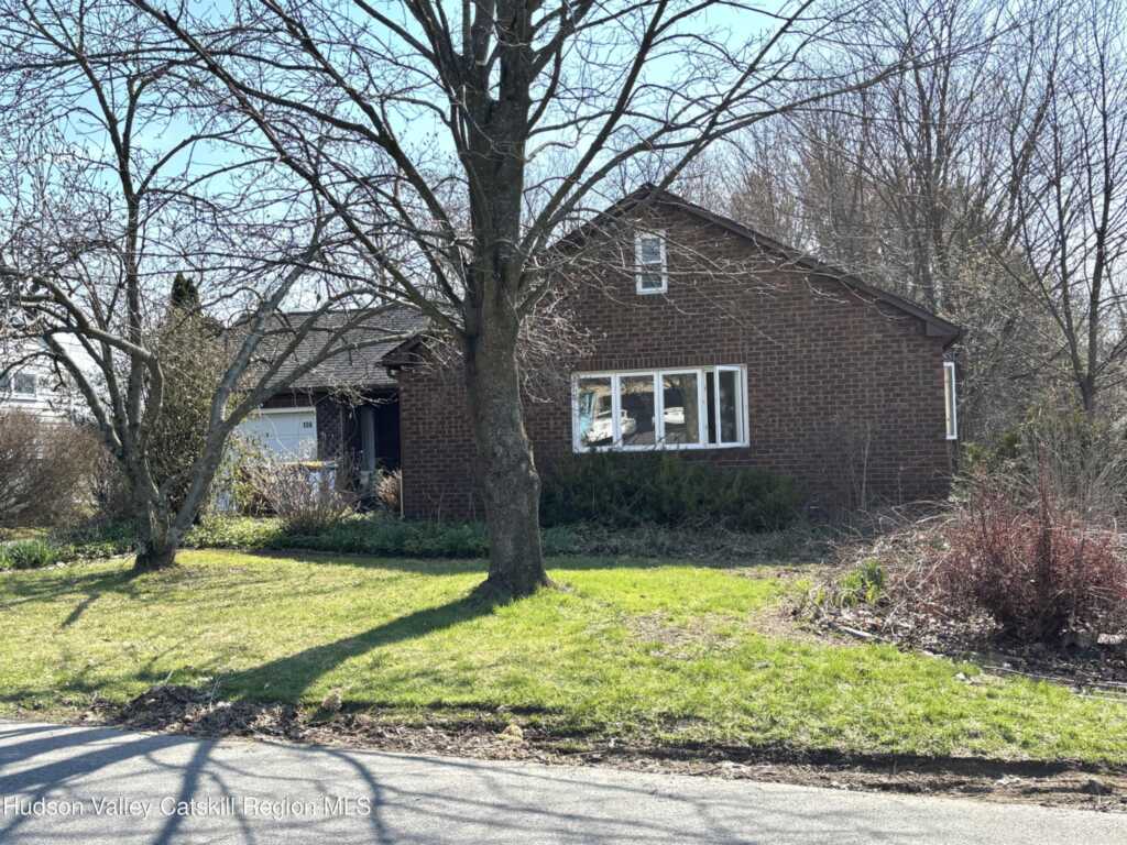 106 Florence Street, Kingston, NY 12401 - Photo 2 of 39