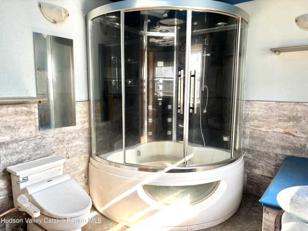 106 Florence Street, Kingston, NY 12401 - Photo 28 of 39