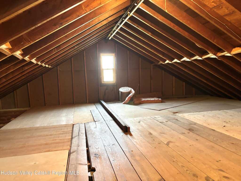 106 Florence Street, Kingston, NY 12401 - Photo 34 of 39