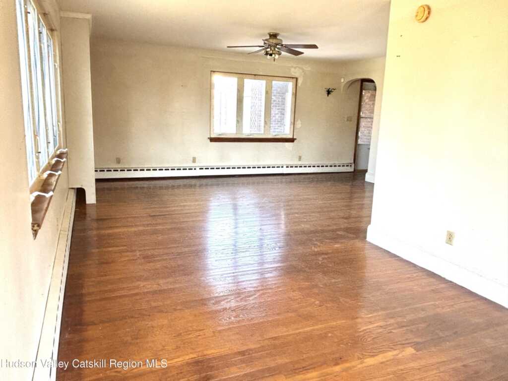 106 Florence Street, Kingston, NY 12401 - Photo 9 of 39