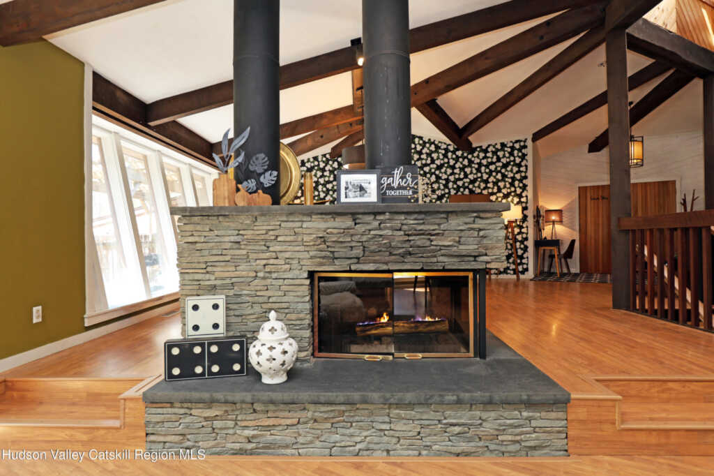 93 Phillips Road, Saugerties, NY 12477 - Photo 7 of 50