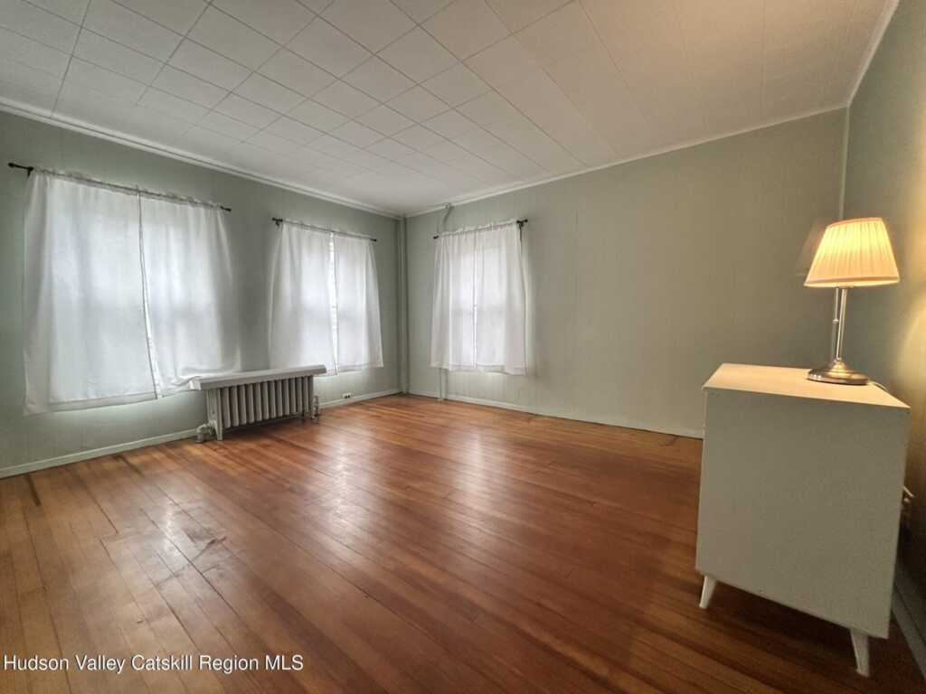 42 Russell Street, Saugerties, NY 12477 - Photo 15 of 19