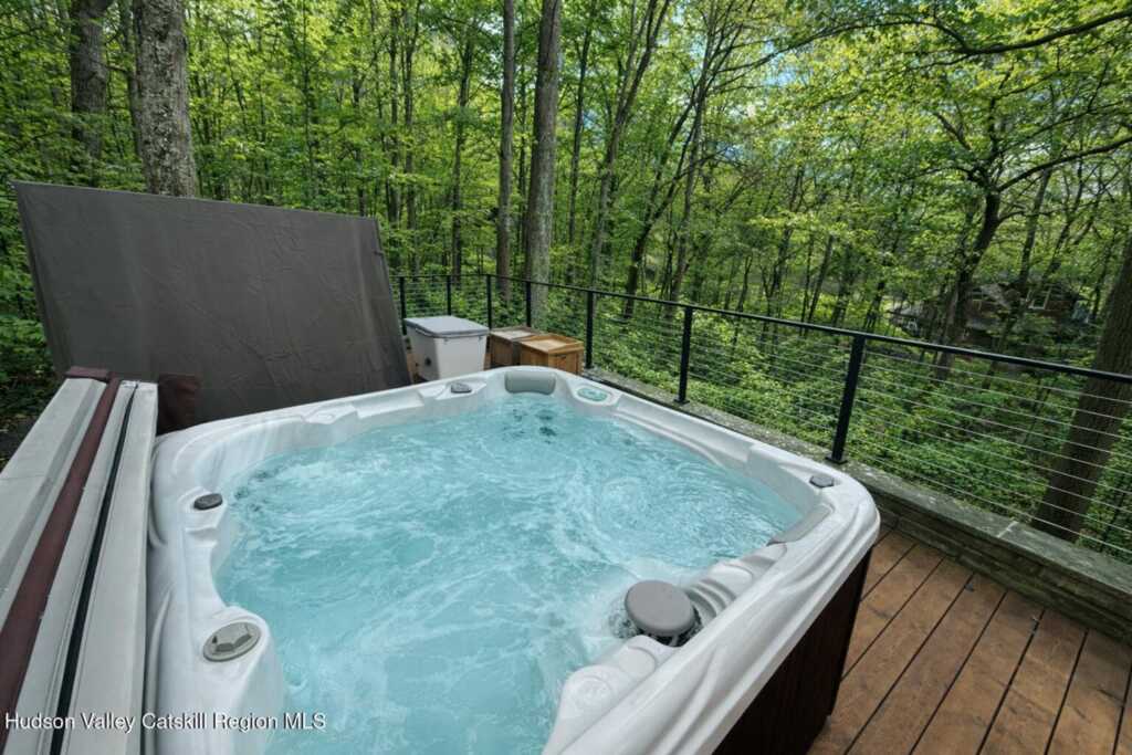 26 Webster Road, Woodstock, NY 12498 - Photo 40 of 45