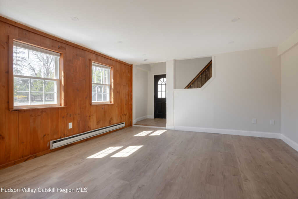 647 Hickory Bush Road, Kingston, NY 12401 - Photo 10 of 24