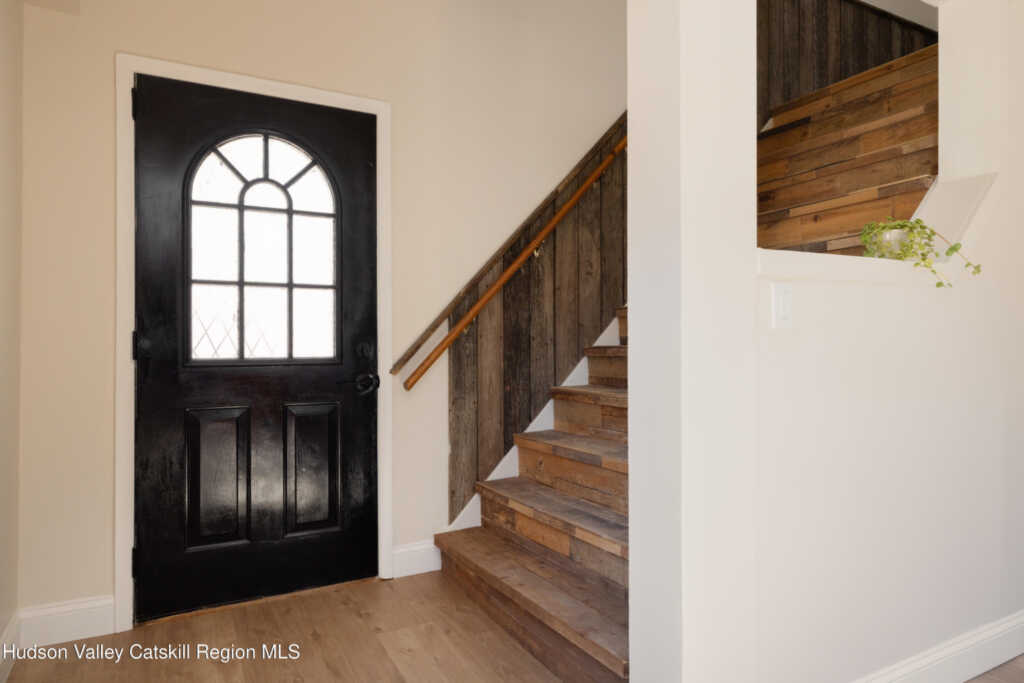 647 Hickory Bush Road, Kingston, NY 12401 - Photo 16 of 24