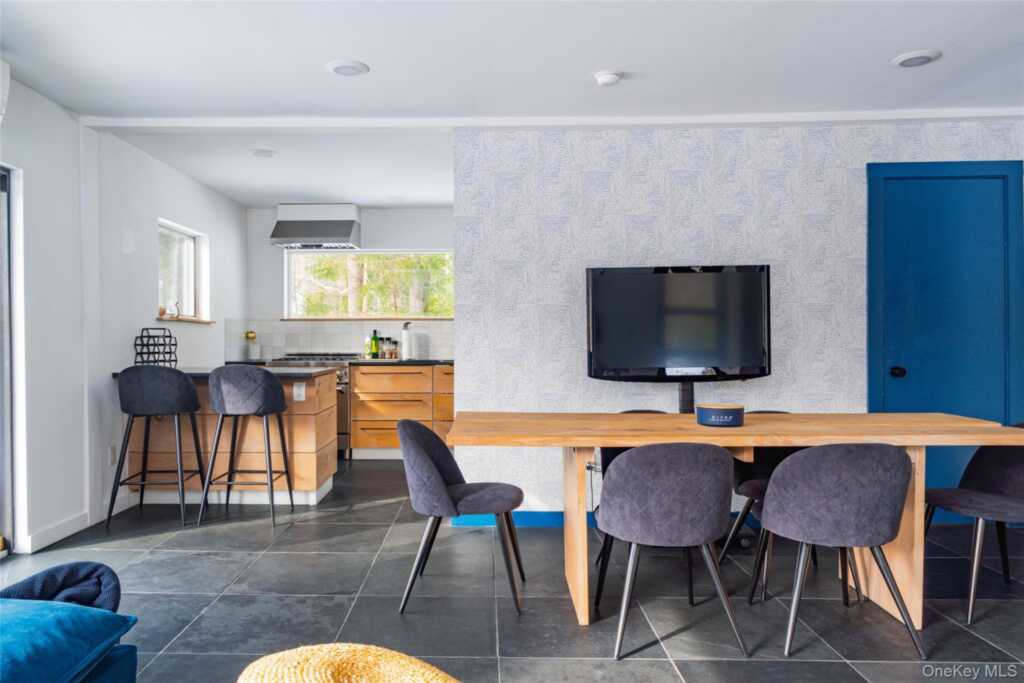 15 Lake View Drive, Woodstock, NY 12448 - Photo 10 of 50