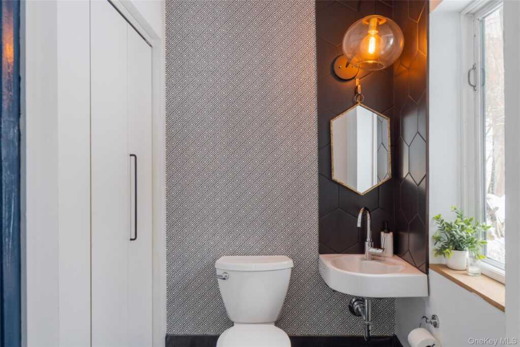 15 Lake View Drive, Woodstock, NY 12448 - Photo 15 of 50