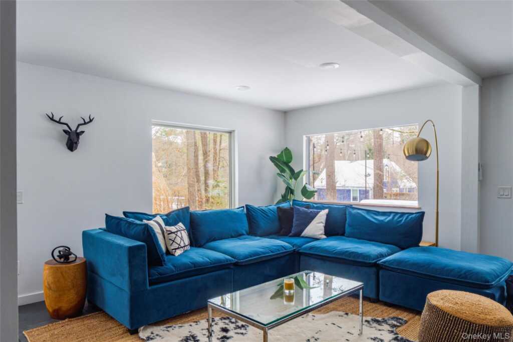 15 Lake View Drive, Woodstock, NY 12448 - Photo 2 of 50