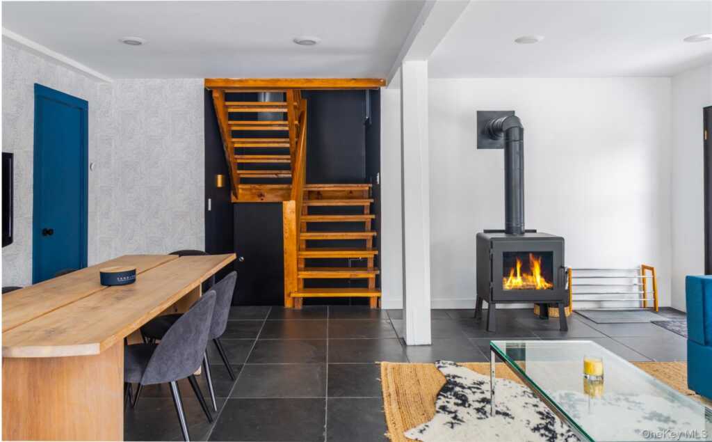 15 Lake View Drive, Woodstock, NY 12448 - Photo 7 of 50