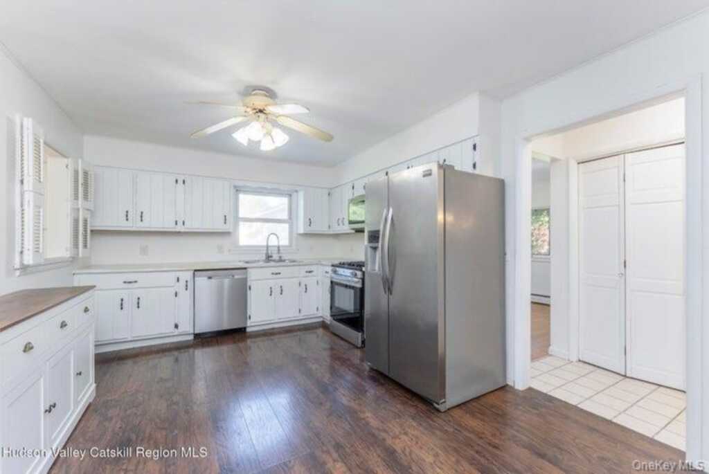 94 Tammany Street, Kingston, NY 12401 - Photo 13 of 49