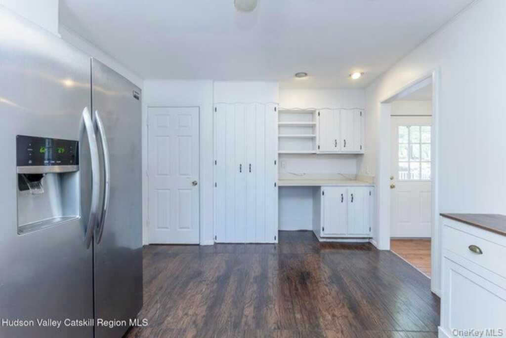 94 Tammany Street, Kingston, NY 12401 - Photo 9 of 49