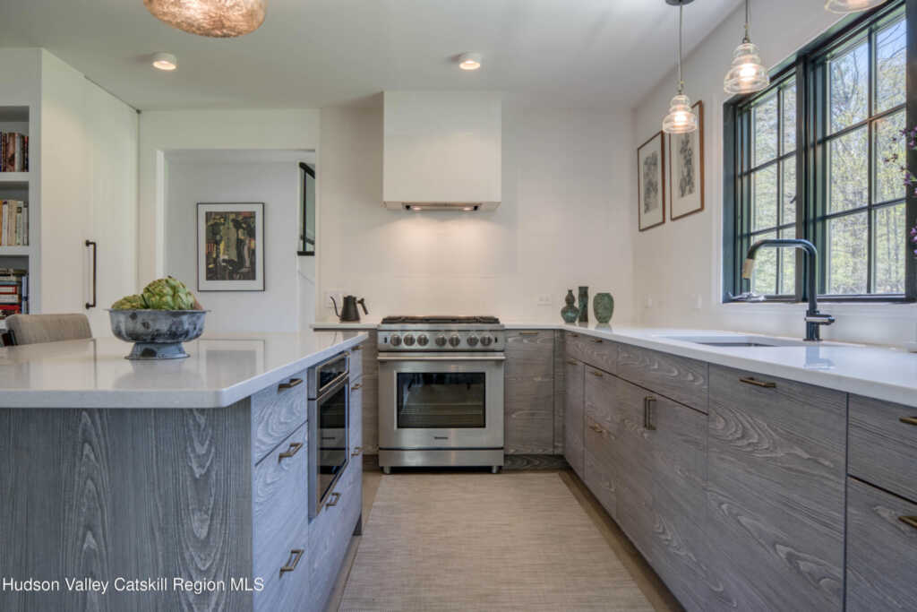 9 Black Bear Road, Woodstock, NY 12409 - Photo 8 of 28