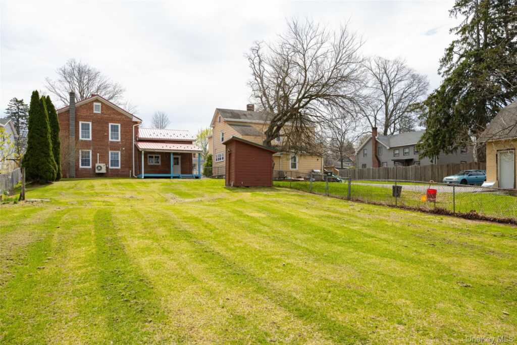 26 Elizabeth Street, Saugerties, NY 12477 - Photo 24 of 36