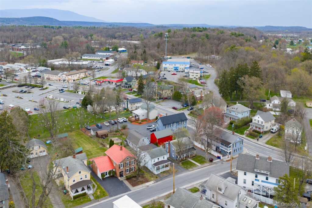 26 Elizabeth Street, Saugerties, NY 12477 - Photo 33 of 36