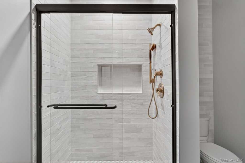 16 Icehouse Drive, Saugerties, NY 12477 - Photo 29 of 50