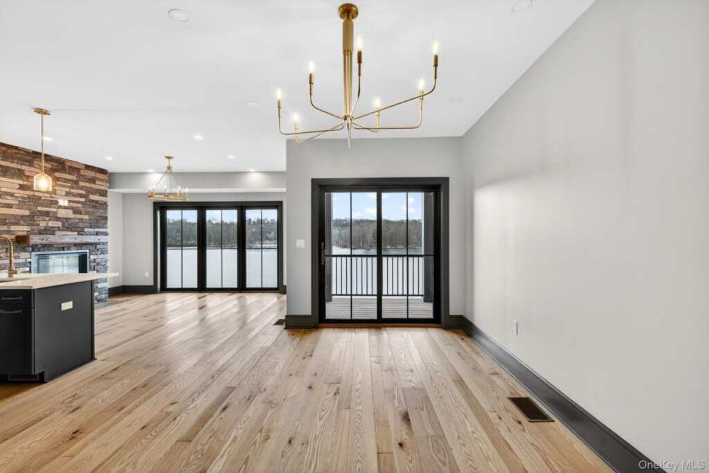 4 Icehouse Drive, Saugerties, NY 12477 - Photo 11 of 50