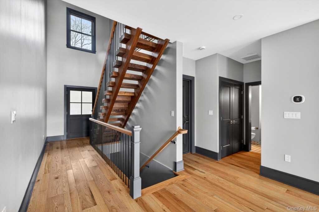 4 Icehouse Drive, Saugerties, NY 12477 - Photo 13 of 50