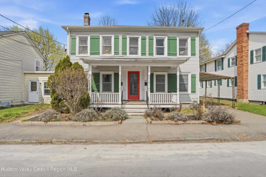 95-97 Livingston Street, Saugerties, NY 12477