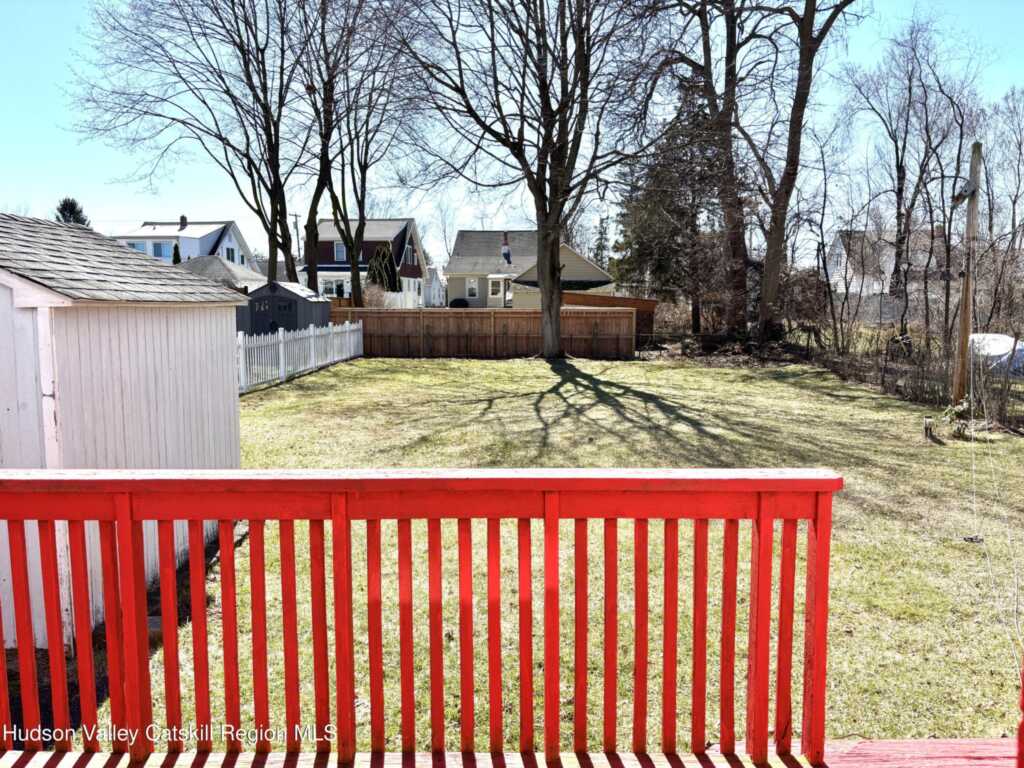 145 Hinsdale Street, Kingston, NY 12401 - Photo 4 of 27