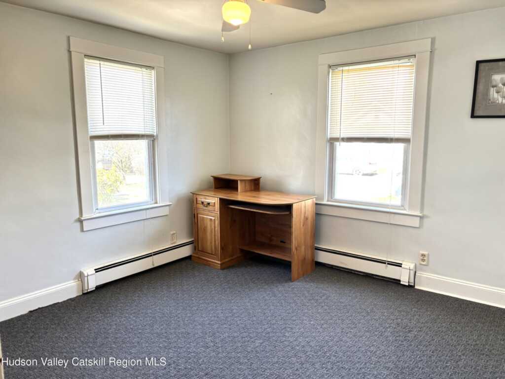 145 Hinsdale Street, Kingston, NY 12401 - Photo 8 of 27
