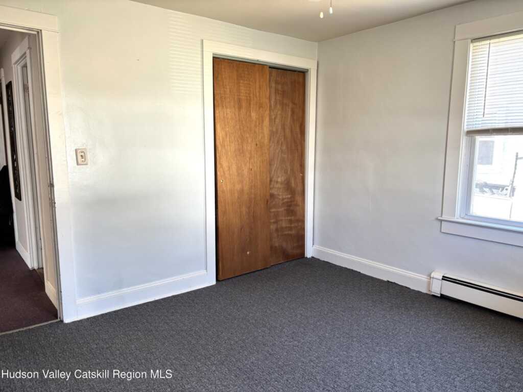 145 Hinsdale Street, Kingston, NY 12401 - Photo 9 of 27