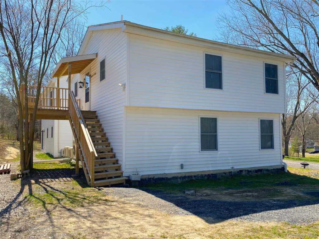 230 State Route 32, Unit #2, New Paltz, NY 12561