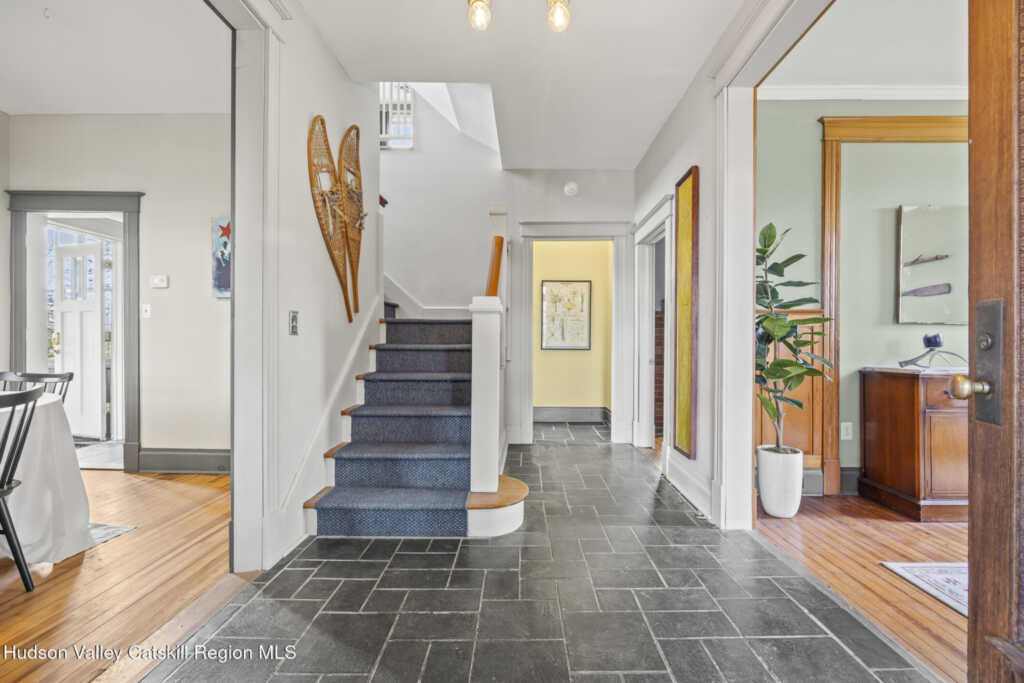 4174 Route 9w, Saugerties, NY 12477 - Photo 17 of 47