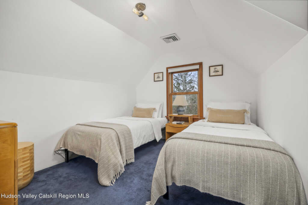 4174 Route 9w, Saugerties, NY 12477 - Photo 29 of 47