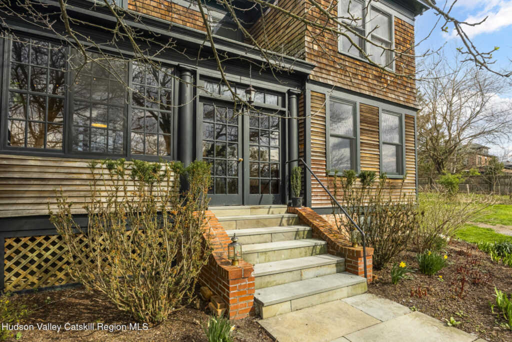 4174 Route 9w, Saugerties, NY 12477 - Photo 8 of 47