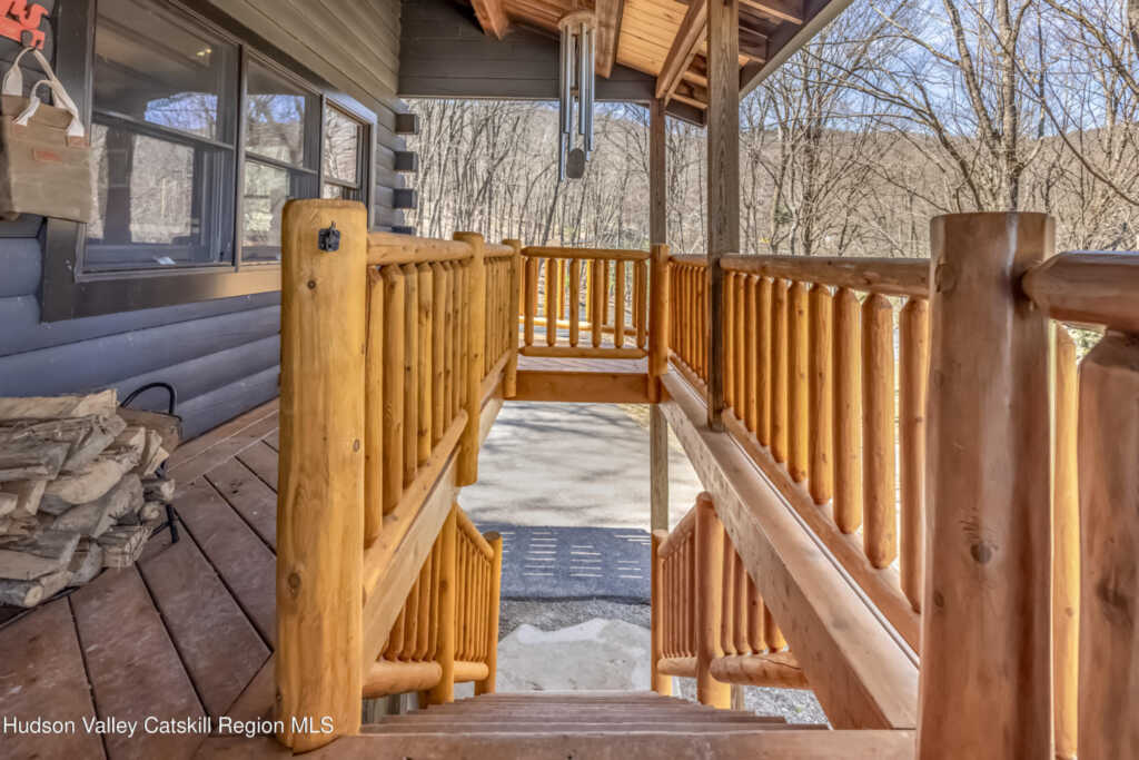 10 Deerpath Drive, New Paltz, NY 12561 - Photo 4 of 40