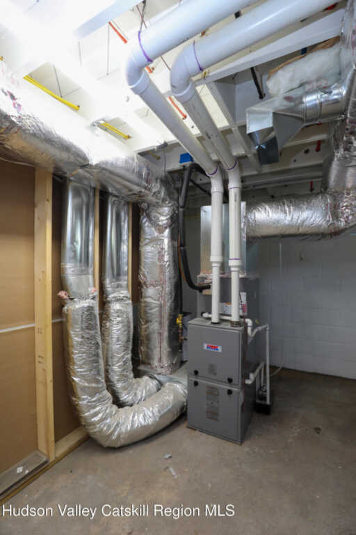 111 Zandhoek Road, Hurley, NY 12443 - Photo 26 of 36