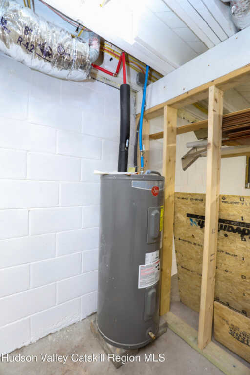 111 Zandhoek Road, Hurley, NY 12443 - Photo 27 of 36