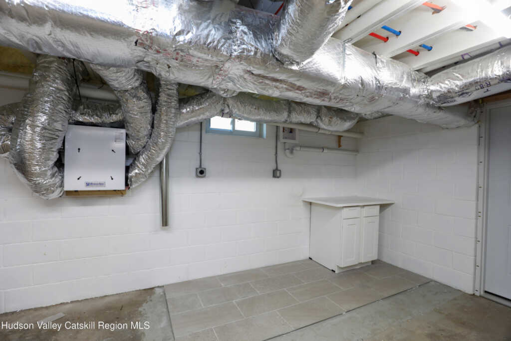 111 Zandhoek Road, Hurley, NY 12443 - Photo 28 of 36