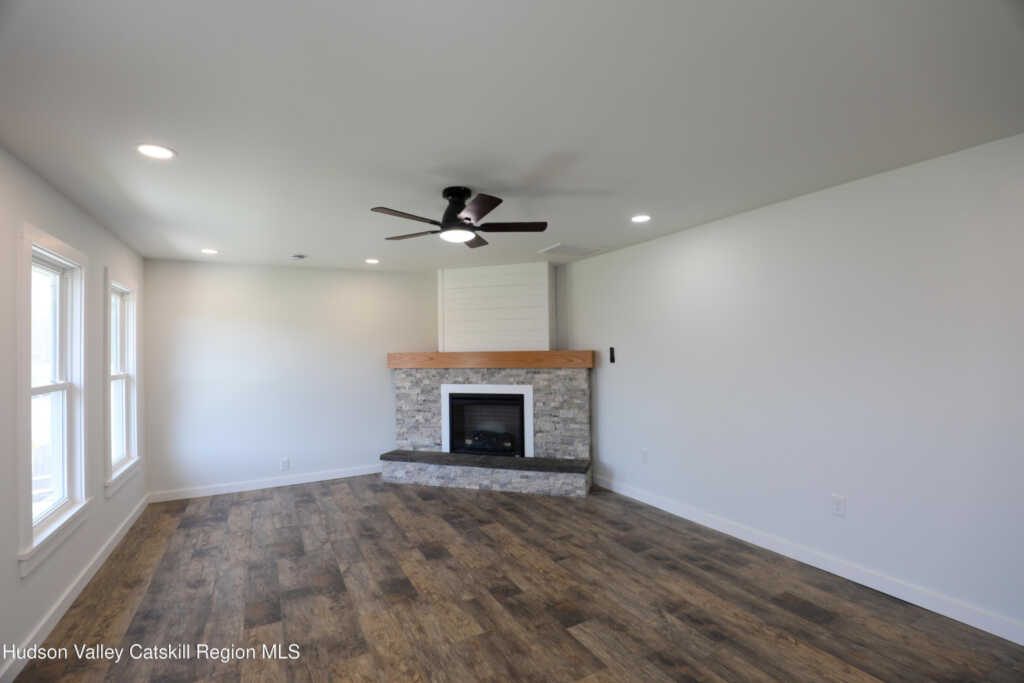 111 Zandhoek Road, Hurley, NY 12443 - Photo 7 of 36